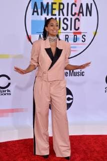Actress Tracee Ellis Ross arrives for the 46th annual American Music Awards at the Microsoft Theater in Los Angeles on October 9, 2018.  LAP20181009028 JIMxRUYMEN