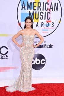 Actress Laura Marano arrives for the 46th annual American Music Awards at the Microsoft Theater in Los Angeles on October 9, 2018.  LAP20181009089 JIMxRUYMEN