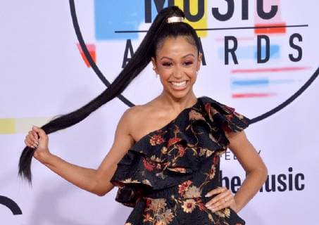 Actress Liza Koshy arrives for the 46th annual American Music Awards at the Microsoft Theater in Los Angeles on October 9, 2018.  LAP20181009138 JIMxRUYMEN