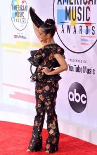 Actress Liza Koshy arrives for the 46th annual American Music Awards at the Microsoft Theater in Los Angeles on October 9, 2018.  LAP20181009143 JIMxRUYMEN