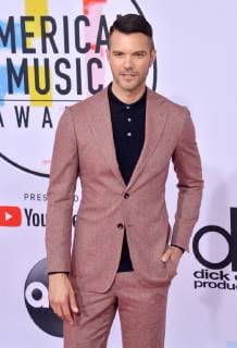 TV personality AJ Gibson arrives for the 46th annual American Music Awards at the Microsoft Theater in Los Angeles on October 9, 2018.  LAP20181009169 JIMxRUYMEN