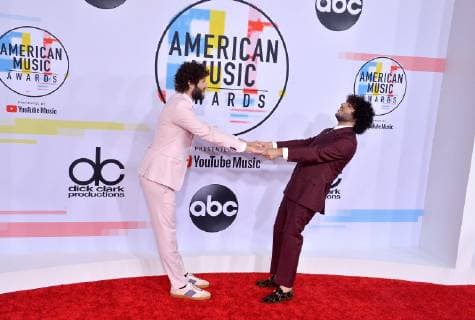 Singers Benny Blanco and Lil Dicky arrive for the 46th annual American Music Awards at the Microsoft Theater in Los Angeles on October 9, 2018.  LAP20181009202 JIMxRUYMEN