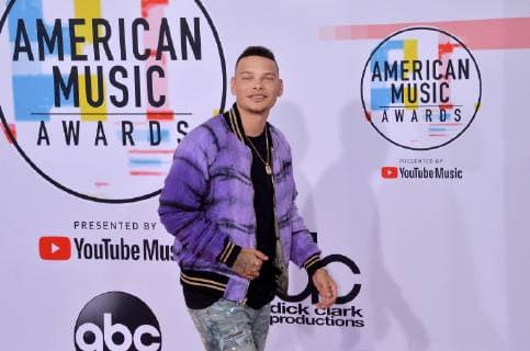 Singer Kane Brown arrives for the 46th annual American Music Awards at the Microsoft Theater in Los Angeles on October 9, 2018.  LAP20181009234 JIMxRUYMEN