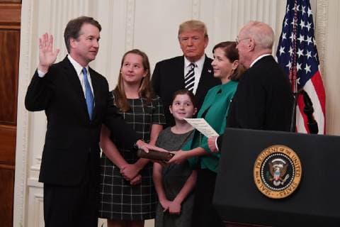 October 8, 2018 - Washington, District of Columbia, U.S. - 10 8 18- The White House-Washington DC..Judge Brett Kavanaugh is sworn in as an Associate Justice on the U.S. Supreme Court replacing Justice Anthony Kennedy who he once clerked for... photos by: - ImageCatcher News Washington U.S. - ZUMAbw2_ 20181008_zaf_bw2_047 Copyright: xChristyxBowex