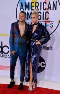Actor Evan Ross and singer Ashlee Simpson arrive for the 46th annual American Music Awards at the Microsoft Theater in Los Angeles on October 9, 2018.  LAP20181009340 JIMxRUYMEN
