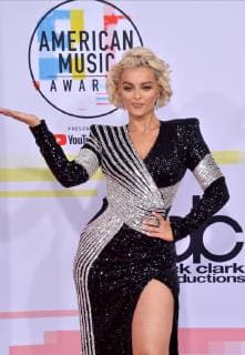 Singer Bebe Rexha arrives for the 46th annual American Music Awards at the Microsoft Theater in Los Angeles on October 9, 2018.  LAP20181009366 JIMxRUYMEN