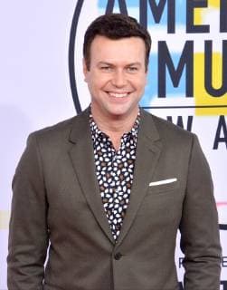 Actor Taran Killam arrives for the 46th annual American Music Awards at the Microsoft Theater in Los Angeles on October 9, 2018.  LAP20181009374 JIMxRUYMEN