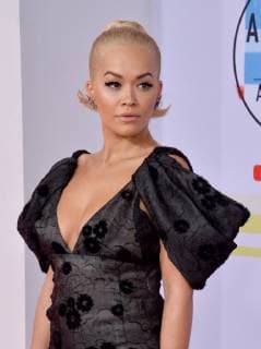Singer Rita Ora arrives for the 46th annual American Music Awards at the Microsoft Theater in Los Angeles on October 9, 2018.  LAP20181009418 JIMxRUYMEN
