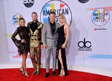 (L-R) Brittney Marie Kelley, Brian Kelley and Tyler Hubbard of Florida Georgia Line, and Hayley Hubbard arrive for the 46th annual American Music Awards at the Microsoft Theater in Los Angeles on October 9, 2018.  LAP20181009478 JIMxRUYMEN