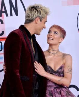 Rapper G-Eazy and singer Halsey arrive for the 46th annual American Music Awards at the Microsoft Theater in Los Angeles on October 9, 2018.  LAP20181009487 JIMxRUYMEN