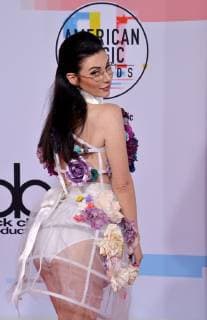 Singer Qveen Herby arrive for the 46th annual American Music Awards at the Microsoft Theater in Los Angeles on October 9, 2018.  LAP20181009498 JIMxRUYMEN