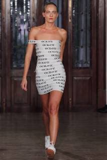 A model presents creations of Mexican designer Cesar Flova during the Mercedes-Benz Fashion Week Mexico, in Mexico City, Mexico, 10 October 2018. The Mercedes-Benz Fashion Week Mexico closes the upcoming 14 October. Mercedes Benz Fashion Week in Mexico City !ACHTUNG: NUR REDAKTIONELLE NUTZUNG!  Copyright: xSashenkaxGutierrezx MEX07 20181010-636747994429728901
