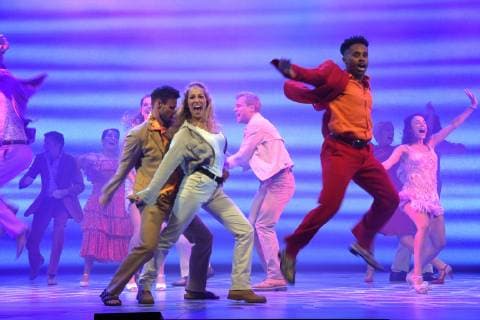 Entertainment Bilder der Woche KW41 Entertainment Bilder des Tages Die Darsteller des Musical Mamma Mia tanzen und singen am 11.10.2018 in Köln bei einem PressCall auf der Bühne. Das Musical gastiert bis zum 18.11. in Köln. Hauptarsteller : die drei Dynamos Sabine Meyer (Donna) Barbara Raunegger (Rosie) Betty Vermeulen (Tanja) und die potentiellen Väter Karim Khawatmi (Sam) Detlef Leistenschneider (Harry) und Jörg Zuch (Bill). *** The actors of the musical Mamma Mia dance and sing on 11 10 2018 in Cologne on a PressCall on stage. The musical will be performed until 18.11. In Cologne Main actor Sabine Meyer Donna Barbara Raunegger Rosie Betty Vermeulen Tanja and the potential fathers Karim Khawatmi Sam Detlef Leistenschneider Harry and Jörg Zuch Bill