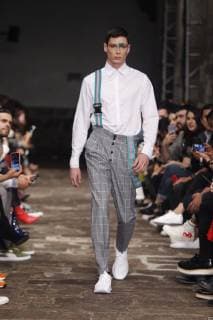 A model presents a creation of Mexican brand RCano during Mercedez-Benz Fashion Week Mexico City, in Mexico City, Mexico, 11 October 2018. Mercedez-Benz Fashion Week in Mexico City !ACHTUNG: NUR REDAKTIONELLE NUTZUNG!  Copyright: xSashenkaxGutierrezx CMX01 20181012-636749130969886522