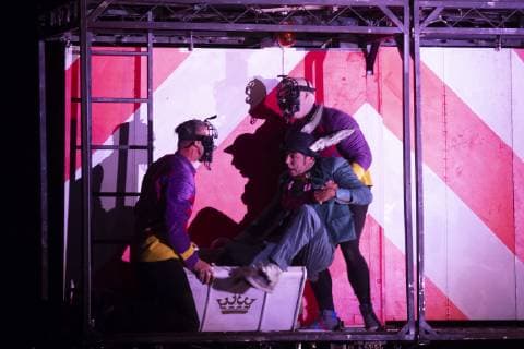 Actors from the theater company of Germany Theater Titanick present their show Alice On The Run during the 46th International Cervantino Festival (FIC), in Guanajuato, Mexico, 11 October 2018. The festival will run until October 28 with India as a country Honor guest. 46th International Cervantino Festival (FIC) in Guanajuato !ACHTUNG: NUR REDAKTIONELLE NUTZUNG!  Copyright: xFranciscoxGuascox GNJ01 20181012-636749239415116134