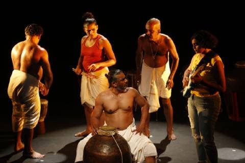 Actors from the theater group Laboratorio de Adishakti present their show Canapati during the XLVI International Cervantino Festival (FIC) that takes place in the city of Guanajuato, Mexico, 12 October 2018. XLVI International Cervantino Festival !ACHTUNG: NUR REDAKTIONELLE NUTZUNG!  Copyright: xFranciscoxGuascox MEX74 20181013-636749991300571458