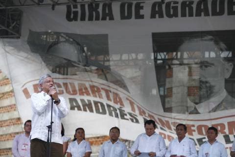 October 12 2018 OCTOBER 12, 2018 MERIDA YUCATAN MEXICO REPORTS ELECTORAL PRESIDENT OF THE REPUBLIC ANDRES MANUEL LOPEZ OBRADOR MEETED WITH SIMPATIZANTS IN THE CITY OF MERIDA IN YUCATAN YADIN XOLALPA THE UNIVERSAL  - ZUMAu78_ 20181012_zaf_u78_066 Copyright: xYadinxXolalpaxElxUniversalx