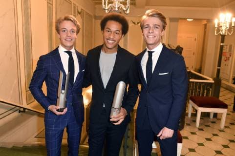 Sheku Kanneh Mason with Lucas Arthur Jussen at the presentation of the Opus Klassik 2018 at the Konzerthaus am Gendarmenmarkt Berlin 14 10 2018 Foto:xF.xKernx xFuturexImage