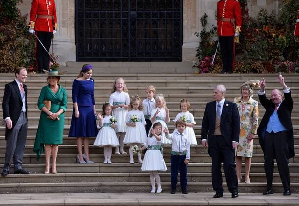 . 12 10 2018. Windsor, United Kingdom. Sarah Ferguson Duchess of York, HRH Princess Beatrice of York, Princess Charlotte, Savannah Phillips, Maud Windsor, Prince George, Mia Tindall, Theodora Williams, Louis de Givenchy, HRH Prince Andrew Duke of York, Nicola Brooksbank and George Brooksbank at the Princess Eugenie and Jack Brooksbank wedding at Windsor Castle, United Kingdom.  xi-Imagesx xPoolx IIM-18631-0454