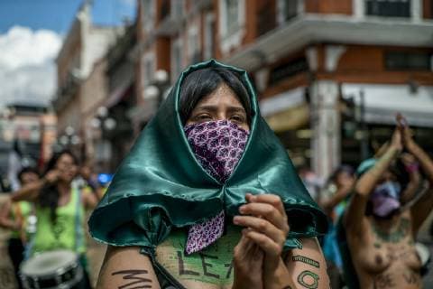 October 14, 2018 - Mexico City, Mexico - Women protest in Mexico City, Mexico, on October 14, 2018 against the femicides, disappearance of women and in favor or abortion. Mexico City Mexico  - ZUMAn230 20181014_zaa_n230_876 Copyright: xJairxCabrerax