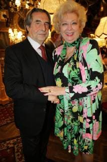 15 10 2018 Marchfelderhof German Wagram Awarding of the Golden Johann Strauß 2018 World premiere of the Vienna Philharmonic March in the picture Maestro Riccardo Muti Birgit Sarata Awarded the Golden Johann Strauß 2018