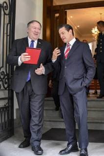 October 19, 2018 - Mexico City, Mexico - U.S. Secretary of State Mike Pompeo, left, walks with Mexican President Enrique Pena Nieto as he departs following talks on immigration and the refugee caravan at Los Pinos October 19, 2018 in Mexico City, Mexico. Mexico City Mexico - ZUMAp138 20181019_zaa_p138_048 Copyright: xRonxPrzysuchax