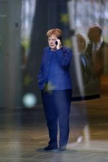 News Themen der Woche KW43 News Bilder des Tages Bundeskanzlerin Angela Merkel begruesst den Polnischen Praesdidenten Andrzej Duda bei seinem Ankunft im Kanzleramt in Berlin am 23. Oktober 2018. Merkel trifft Andrzej Duda *** Chancellor Angela Merkel welcomes Polish President Andrzej Duda on his arrival at the Chancellery in Berlin on 23 October 2018 Merkel meets Andrzej Duda
