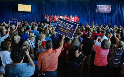 October 26, 2018 - Roswell, NM, U.S. - Vice President Mike Pence is cheered on by supports at the Roswell International Air Center as he stumped for Republicans who are running for office in New Mexico. Friday, Oct. 26, 2018. Roswell U.S. - ZUMAab1_ 20181026_zaf_ab1_014 Copyright: xJimxThompsonx
