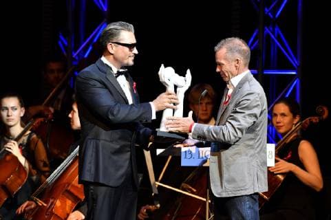 Entertainment Themen der Woche KW43 Hardy Krüger jr. und Hope Award Gewinner Lothar Firlej bei der 13. Hope Gala im Schauspielhaus. Dresden, 27.10.2018 *** Hardy Krüger jr and Hope Award Winner Lothar Firlej at the 13 Hope Gala at the Schauspielhaus Dresden 27 10 2018 Foto:xF.xKernx xFuturexImage