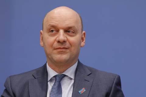 Landessprecher AfD Hessen Robert Lambrou, Deutschland, Berlin, Bundespressekonferenz, Thema: AfD - Auswirkungen der Landtagswahlen in Hessen auf die Bundespolitik, 29.10.2018 *** State Speaker AfD Hesse Robert Lambrou Germany Berlin Federal Press Conference Topic AfD Effects of the State Parliament Elections in Hesse on Federal Policy 29 10 2018