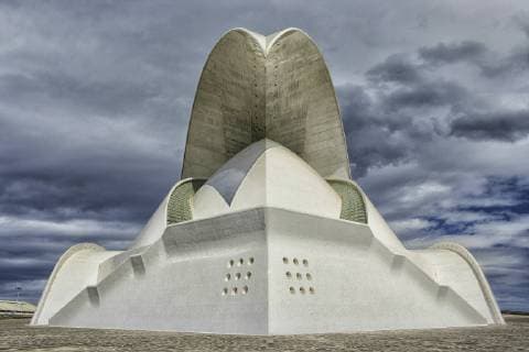 Architektur von Santiago Calatrava Bilder der Erde Auditorio De Tenerife In Canary Islands, Spain, Santa Cruz Santa Cruz de Tenerife Spain Copyright: DavidxSantiagoxGarcia GADA013587