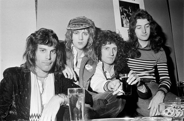 Freddie Mercury, Roger Taylor, Brian May and John Deacon of Queen photographed backstage in Copenhagen, Denmark. 1974. *** NORTH AND SOUTH AMERICA ONLY *** © RTAngel MediaPunch *** USA ONLY *** Copyright: xRTAngelx xMediaPunchx