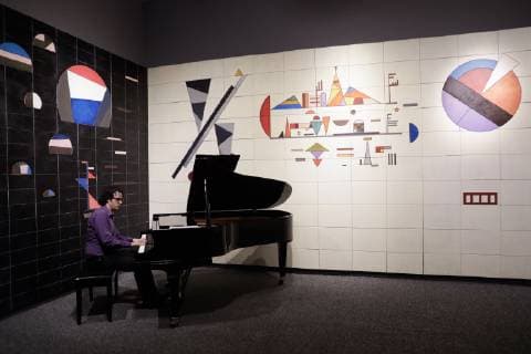 Mexiko-Stadt, Kandinsky Ausstellung October 30, 2018 - EUM20181030CUL02.JPG.CIUDAD DE MEXICO, ExhibitionExposicionKandinsky.- Alrededor de 60 obras, entre pinturas, grafica y acuarelas, que muestran los distintos periodos de Wassily Kandinsky se expondran en el Museo del Palacio de Bellas Artes desde el miercoles 31 de octubre hasta el 27 de enero de 2019. Se trata de la primera exposicion individual del artista ruso en Mexico. Foto: Agencia EL UNIVERSAL Ivan StephensRDB.  - ZUMAu78_ 20181030_zaf_u78_052 Copyright: xElxUniversalx
