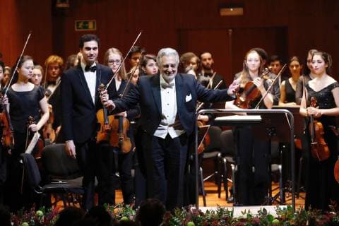 Spanish tenor Placido Domingo (C) during a concert offered by the orchestra of Reina Sofia Music academy on the occasion of the 80th anniversary of Queen Sofia in Madrid, Spain, 02 November 2018. Spain s Emeritus Queen Sofia turns 80 on 02 November 2018. Spain s Emeritus Queen Sofia turns 80 !ACHTUNG: NUR REDAKTIONELLE NUTZUNG!  Copyright: xJ.P.Gandulx GRAF171 20181102-636767895827687844