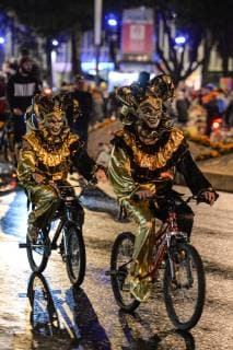 (181104) -- MEXICO CITY, Nov. 4, 2018 -- Photo taken on Nov. 3, 2018 shows participants during the Night of the Dead in Bike in downtown Mexico City, capital of Mexico. Thousands of Mexicans gathered on Saturday in downtown Mexico City to join the event as part of celebration of the annual Day of the Dead. )(zhf) MEXICO-MEXICO CITY-NIGHT OF THE DEAD IN BIKE XinxYuewei 