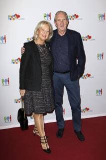 Mike Krüger with his wife Birgit Loeper at the award ceremony of the Media Prize Heldenherz 2018 of the Mittagskinder Foundation in the Hamburg City Hall Hamburg 05 11 2018 Foto:xC.xTamckex xFuturexImage