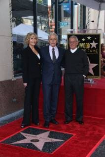 Entertainment Themen der Woche KW45 Entertainment Bilder des Tages Hollywood, CA - November 06 - Jane Fonda -- Michael Douglas Honored With Star On The Hollywood Walk Of Fame At On The Hollywood Walk Of Fame On November 06, 2018. Copyright: xFayexSadou MediaPunchx