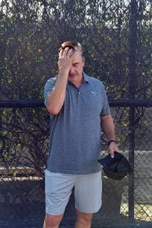 FORT LAUDERDALE, FL - NOVEMBER 09: Sex In The City Actor Chris Noth playing tennis on November 9, 2018, in Fort Lauderdale, Florida...People: Chris Noth Fort Lauderdale United States Of America - ZUMAs214 20181109_zba_s214_016 Copyright: xSMGx