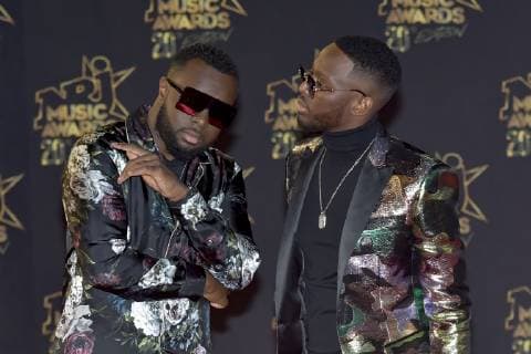 Entertainment Bilder des Tages Maitre Gims - Dadju CELEBRITEE - 20th NRJ Music Awards - Cannes - 10 11 2018 NorbertScanella Panoramic 