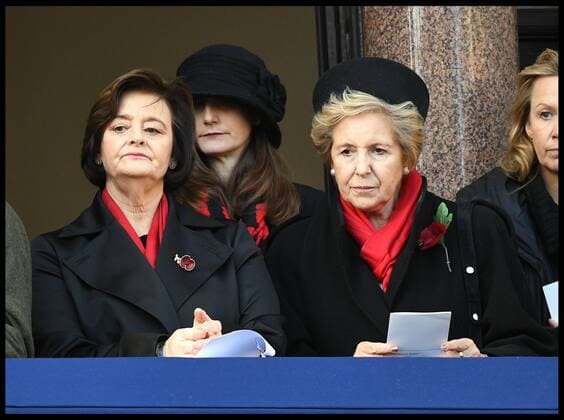 . 11 11 2018. London, United Kingdom. Remembrance Sunday and the Centenary of the Armistice. Cherie Blair and Norma Major Queen Elizabeth II accompanied by members of the Royal family including Prince Charles, Prince of Wales and Camilla, The Duchess of Cornwall, Prince William, Duke of Cambridge and Catherine, The Duchess of Cambridge, Prince Harry, The Duke of Sussex and Meghan, The Duchess of Sussex , attend the Remembrance Sunday service at The Cenotaph in central London on the Centenary of the end of the First World War. xAndrewxParsonsx xi-Imagesx IIM-18831-0070