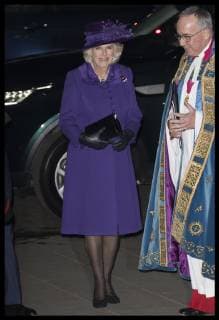 . 11 11 2018. London, United Kingdom. Camilla, Duchess of Cornwall arriving at a service to mark the Centenary of The Armistice at Westminster Abbey in London.  xStephenxLockx xi-Imagesx IIM-18825-0078