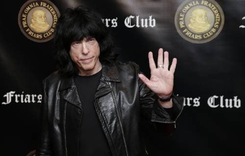 Marky Ramone arrives on the red carpet when the Friar s Club Honors Billy Crystal with their Entertainment Icon Award at The Ziegfeld Ballroom on November 12, 2018 in New York City.  NYP20181112122 JOHNxANGELILLO