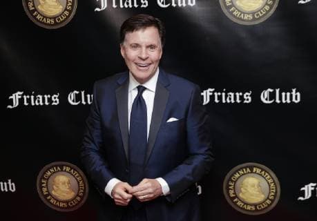 Bob Costas arrives on the red carpet when the Friar s Club Honors Billy Crystal with their Entertainment Icon Award at The Ziegfeld Ballroom on November 12, 2018 in New York City.  NYP20181112118 JOHNxANGELILLO