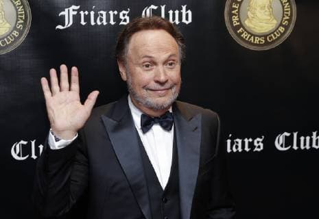 Billy Crystal arrives on the red carpet when the Friar s Club Honors Billy Crystal with their Entertainment Icon Award at The Ziegfeld Ballroom on November 12, 2018 in New York City.  NYP20181112138 JOHNxANGELILLO