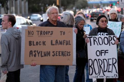 November 13, 2018 - Tucson, Arizona, USA - Pro immigrants rights protest in Tucson in support of the migrant caravan traveling through Mexico towards the US border. They denounced the stationing of US troops by President Trump on the border to hault the caravan if they reach the Arizona and support the migrants rights to apply for asylum. Tucson USA - ZUMAb411 20181113_zap_b411_001 Copyright: xChristopherxBrownx