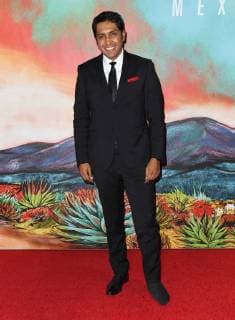 14 November 2018 - Los Angeles, California - Tenoch Huerta. Netflix s Narcos: Mexico Season 1 Premiere held at Regal Cinemas LA Live. Photo Credit: Birdie Thompson AdMedia 232396 2018-11-14 CA Los Angeles Etats-Unis  Copyright: xAdMediax STAR_232396_029