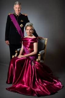 Entertainment Bilder der Woche KW46 Entertainment Bilder des Tages ATTENTION EDITORS - HAND OUT PICTURES - EDITORIAL USE ONLY - NO SALES - NO ADVERTISING - MANDATORY CREDIT KONINKLIJK PALEIS PALAIS ROYAL KONIGLICHER PALAST ROYAL PALACE This handout picture, distributed by the Royal Palace shows King Philippe - Filip of Belgium and Queen Mathilde of Belgium posing for the photographer, distributed on Thursday 15 November 2018.  HANDOUTxBELGIANxROYALxPALACE 05470337