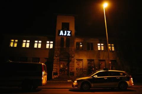 Chemnitz GER 15 11 2018 Concert of the band Feine Sahne Fischfiletim AJZ canceled after threat of death Copyright: xMichaelxTrammerx