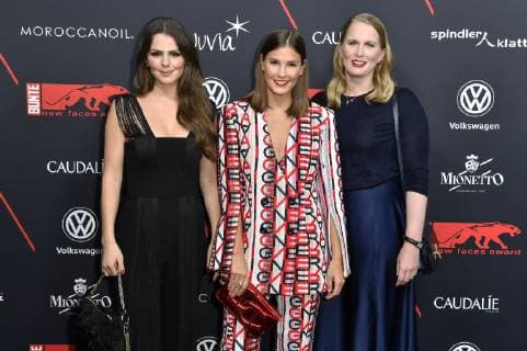 Ruby O Fee Nina Schwichtenberg and Lilly Ingenhoven at the presentation of the Bunte New Faces Award Style 2018 at Spindler Klatt Berlin 15 11 2018 Foto:xF.xKernx xFuturexImage