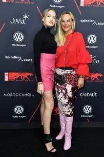 Cheyenne Savannah Ochsenknecht with mother Natascha Ochsenknecht at the presentation of the Bunte New Faces Award Style 2018 at Spindler Klatt Berlin 15 11 2018 Foto:xF.xKernx xFuturexImage